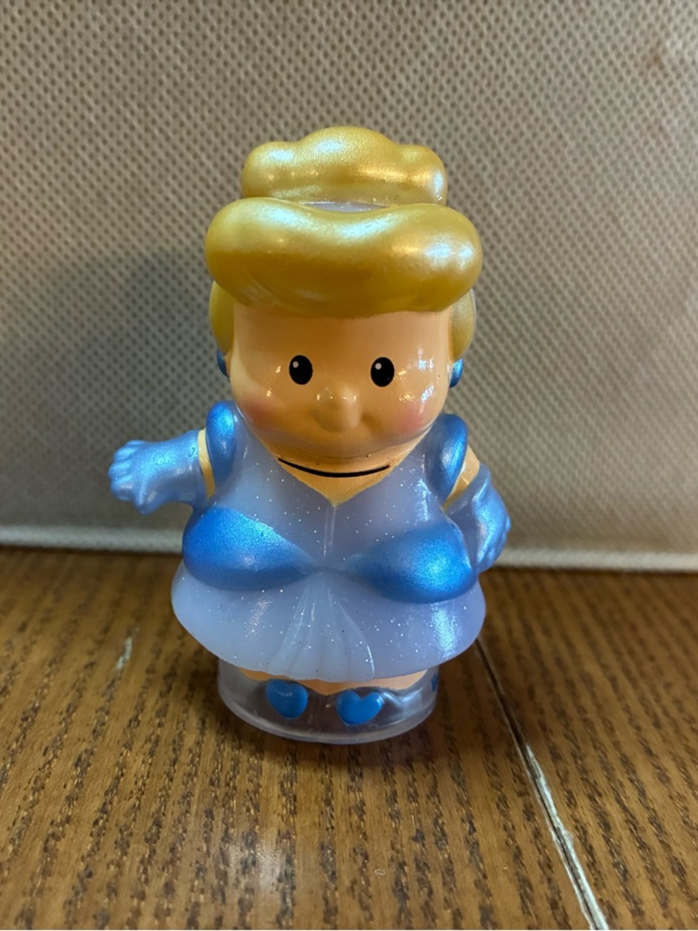 Sparkly Dress Cinderella Princess Talker - Fisher Price Little People